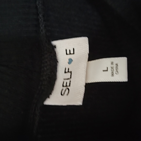 Black ribbed long sleeve turtleneck bodysuit - Picture 2 of 3